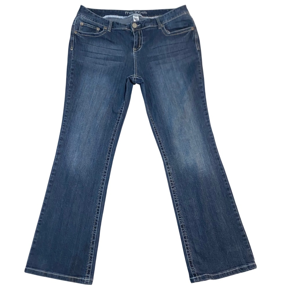 Maurices Womens 18 Reg Dark Wash Bootcut Jeans Embroidered Pockets Stretch Denim